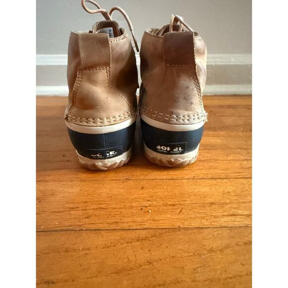 SOREL Women's Out N About Leather Duck Boots size 8.5 - Picture 12 of 13